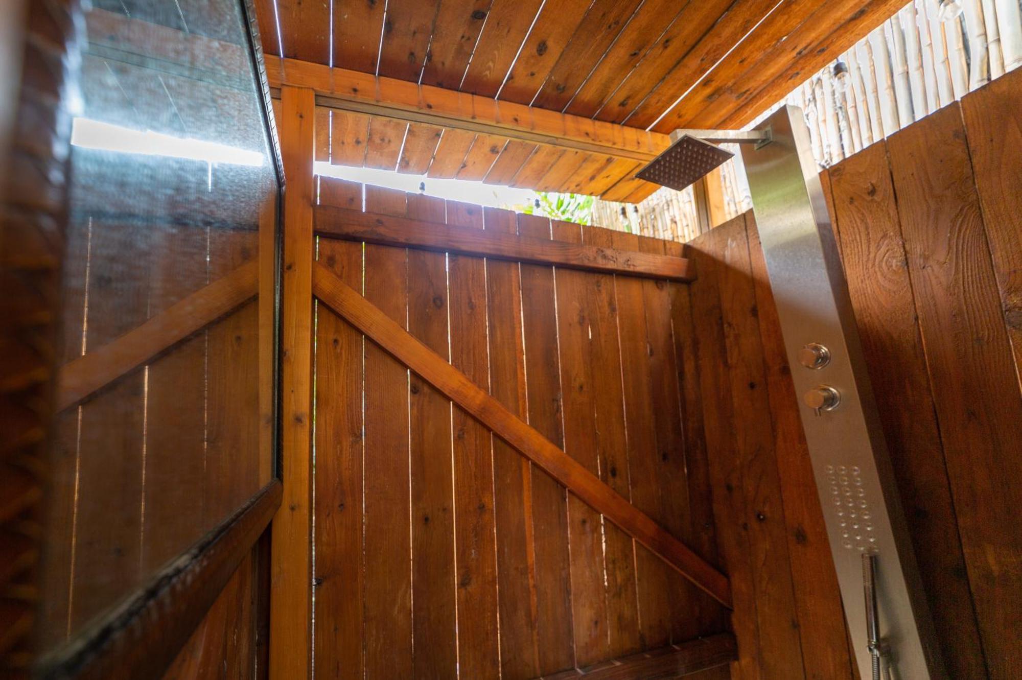 Lotus Suite, 1 Bedroom, Sleeps 4, Pool & Bbq, Pre-Renovation Summer Sale Кихеи Екстериор снимка
